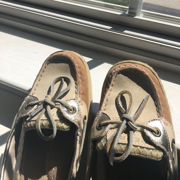 Sperry Women's Angelfish Boat Shoes with Gold - Picture 2 of 5